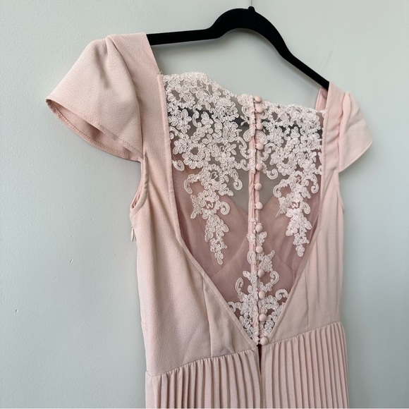 ASOS WEDDING Lace Back Pleated Maxi Dress In Nude- Size:4) - Picture 10 of 14